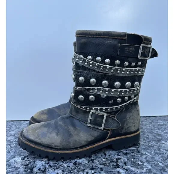 COMME des GARCONS TAO Black Distressed Leather Pull On Boots Marked XS